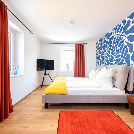 Bunter Hund Apartments - Zentrales Apartment, Parkplatz, Wintergarten, Kinderzimmer 罗滕堡 外观 照片