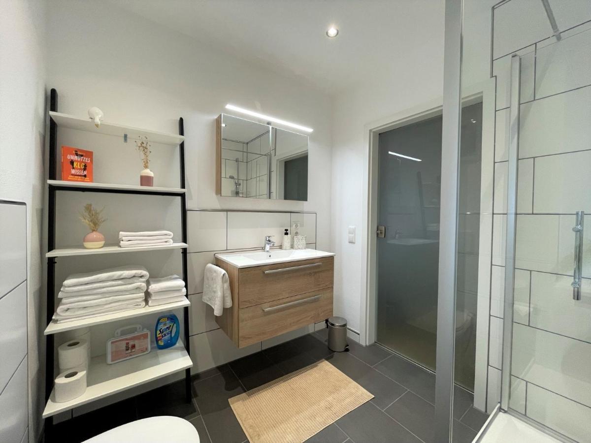 Bunter Hund Apartments - Zentrales Apartment, Parkplatz, Wintergarten, Kinderzimmer 罗滕堡 外观 照片