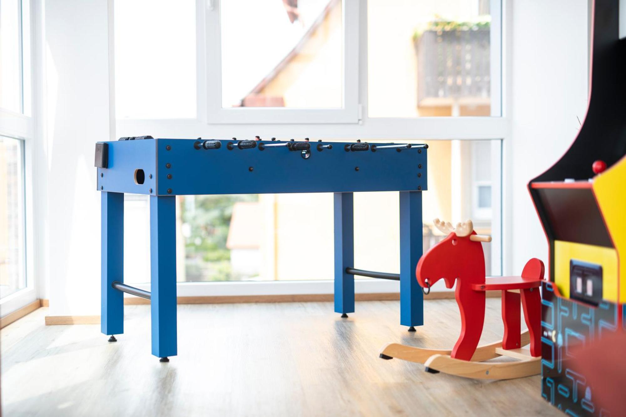Bunter Hund Apartments - Zentrales Apartment, Parkplatz, Wintergarten, Kinderzimmer 罗滕堡 外观 照片